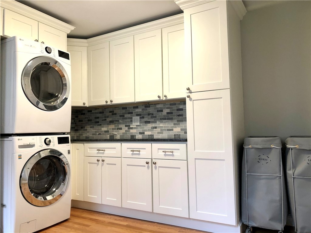 305 Franklin Road Coventry, RI 02816 - Photo 5 of 39