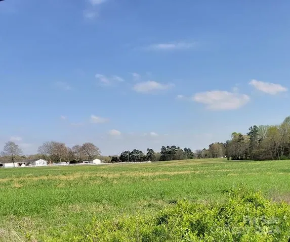 a view of an outdoor space and yard