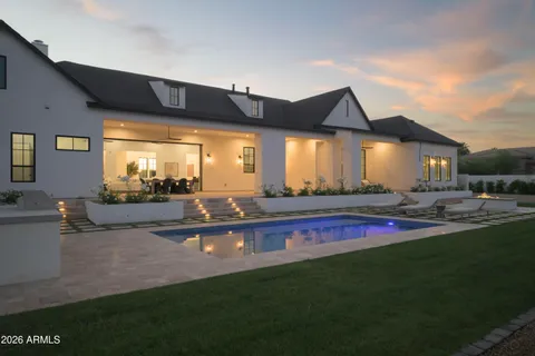 $5,994,998 | 10229 North 64th Street, Paradise Valley, AZ 85253
