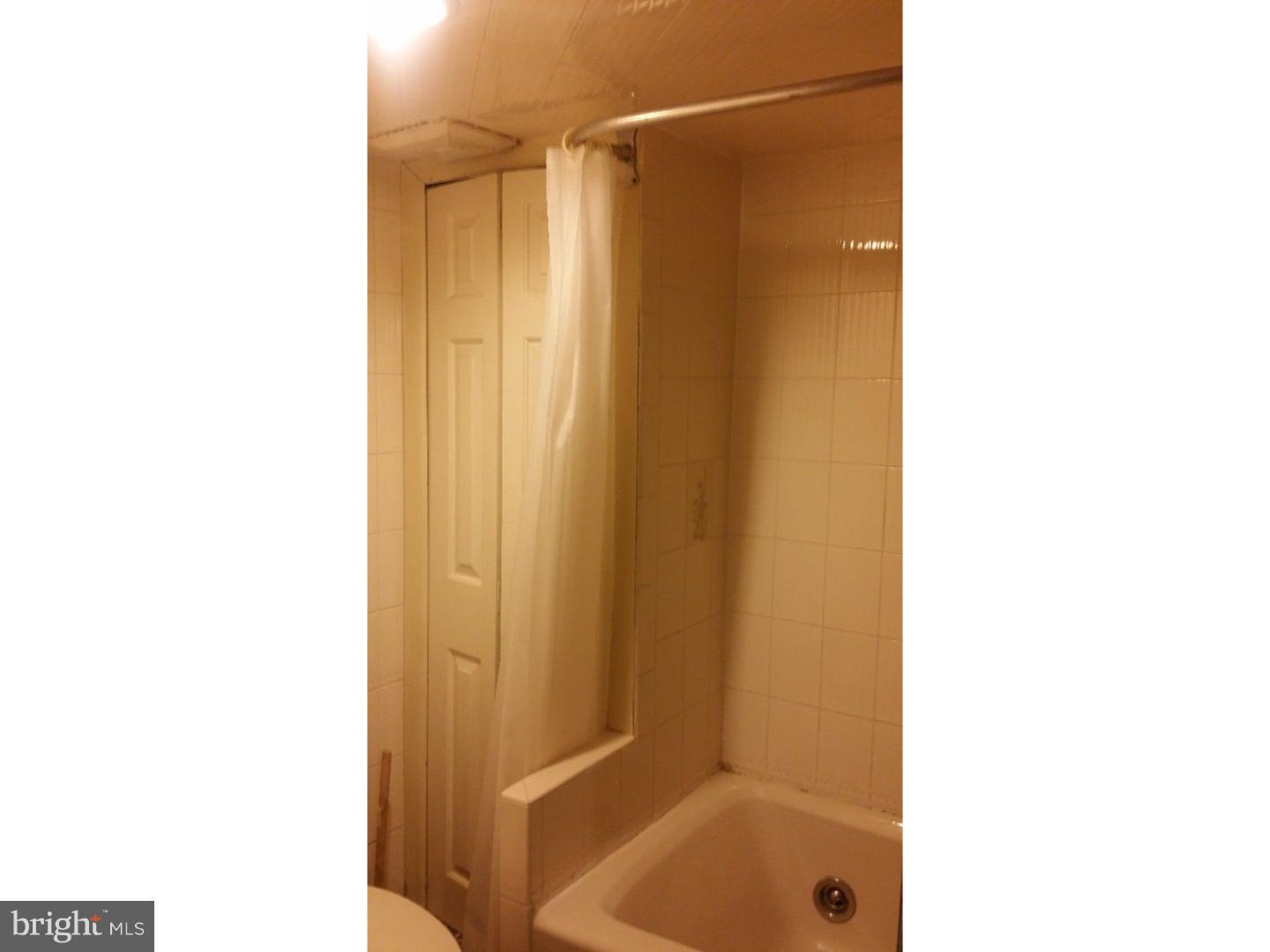 243 Wingate Road Upper Darby, PA 19082 - Photo 6 of 20 Unit #1