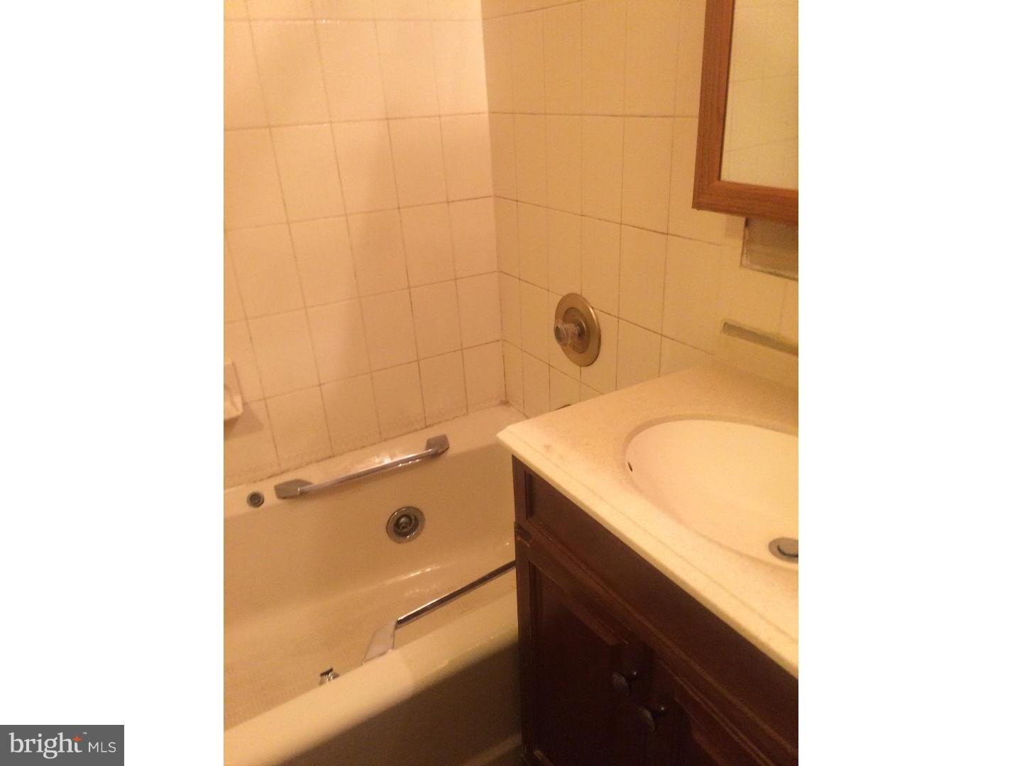 243 Wingate Road Upper Darby, PA 19082 - Photo 7 of 20 Unit #1