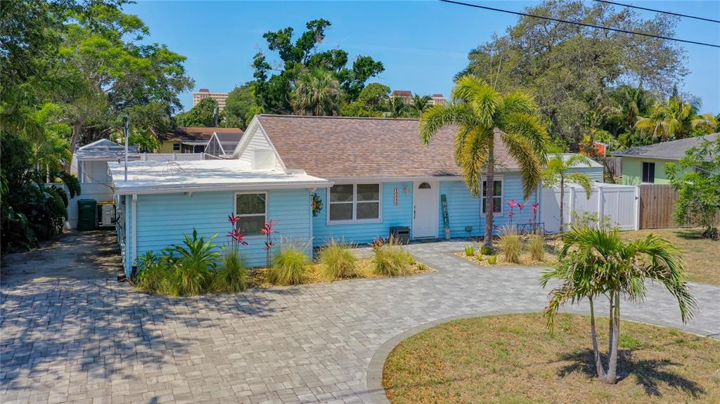 10848 Shawnee Road St. Petersburg, FL 33708 - Photo 1 of 1 10848 Shawnee Rd