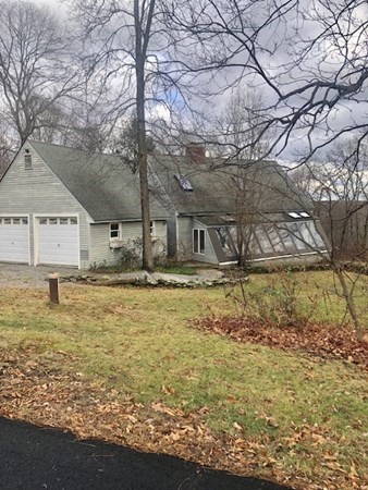 28 Partridge Hill Road Dudley, MA 01571 - Photo 6 of 40 Gallery Image 6