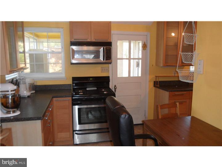 800 Pitt Road Cheltenham, PA 19012 - Photo 5 of 23 Kitchen