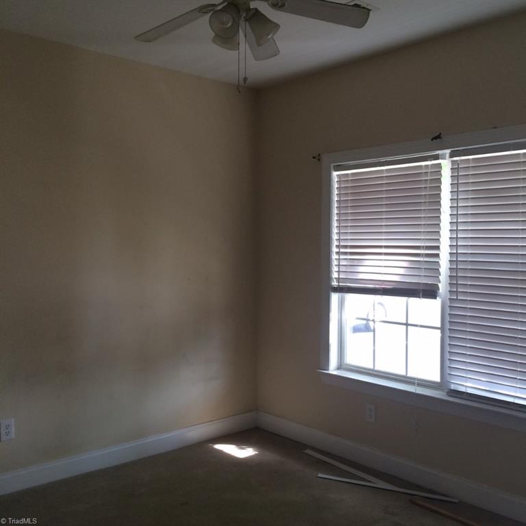 2793 Clover Road Northwest Concord, NC 28027 - Photo 4 of 6 Gallery Image 4