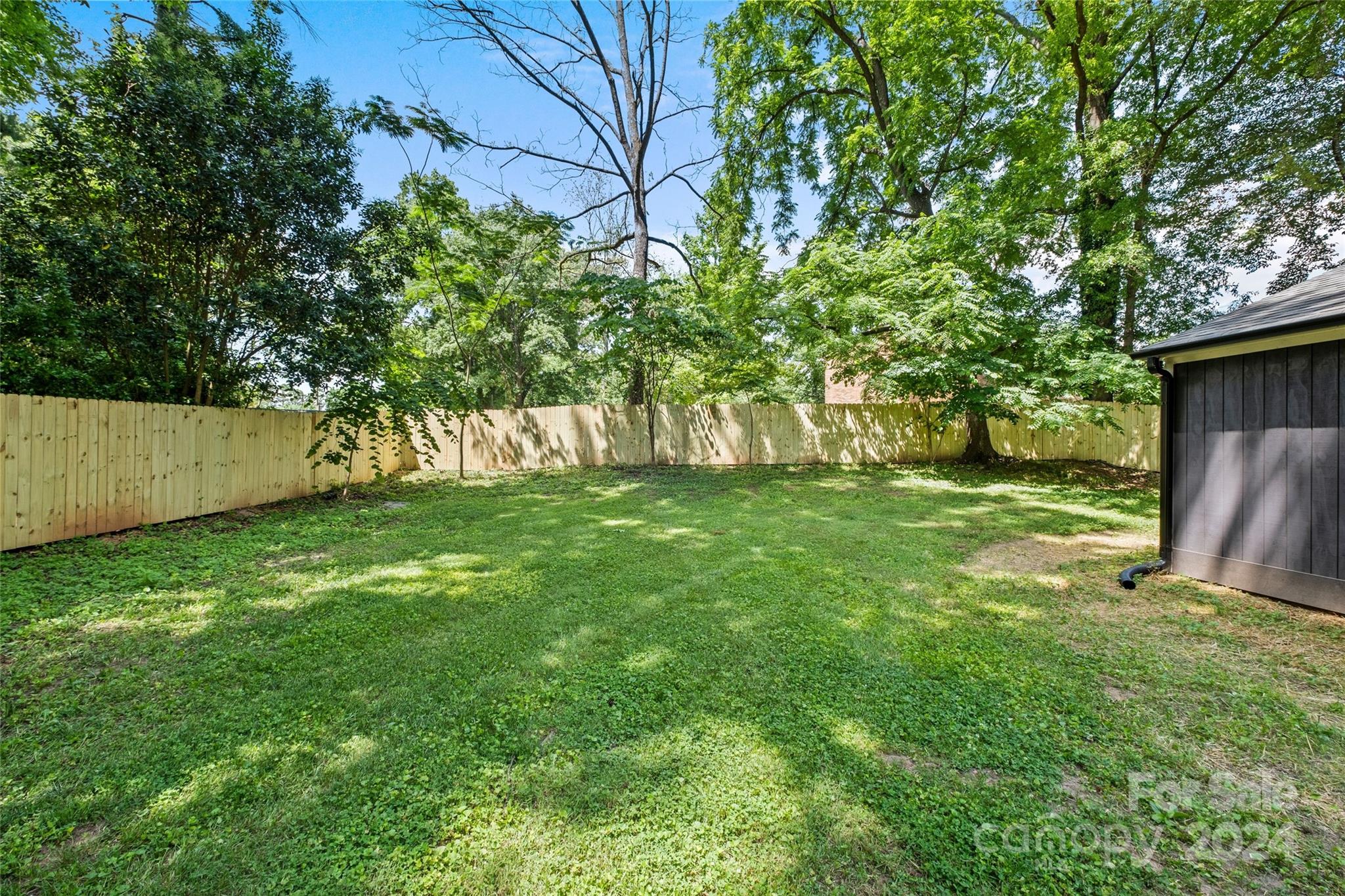 5807 Ruth Drive Charlotte, NC 28215 - Photo 38 of 41 a view of garden with trees