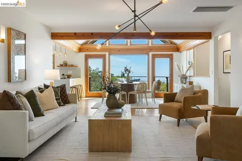 $1,398,000 | 7008 Thornhill Drive, Oakland, CA 94611