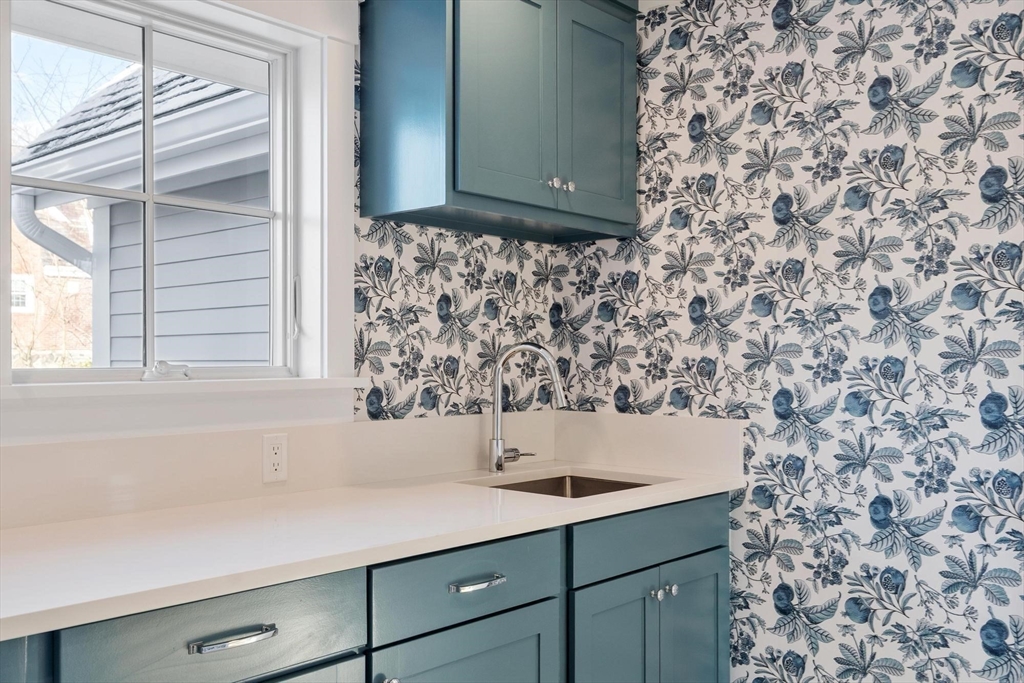 2 Beech Tree Lane Lexington, MA 02421 - Photo 15 of 18