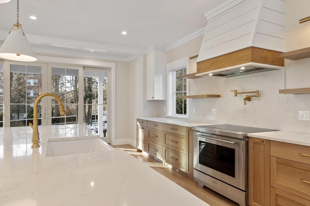 2 Beech Tree Lane Lexington, MA 02421 - Photo 8 of 18