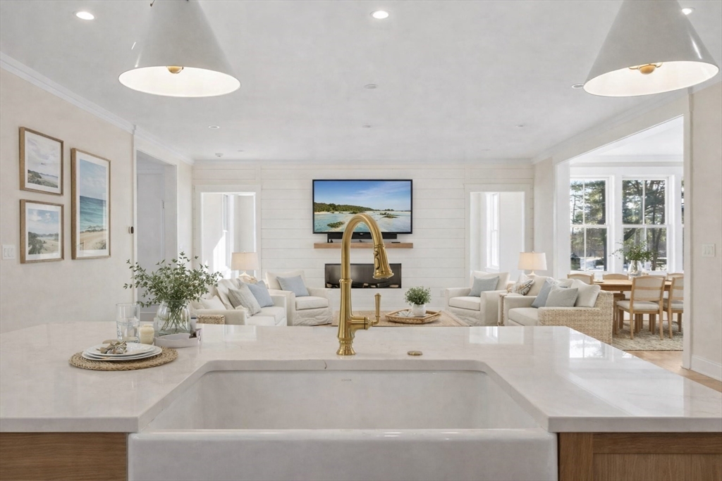 2 Beech Tree Lane Lexington, MA 02421 - Photo 10 of 18