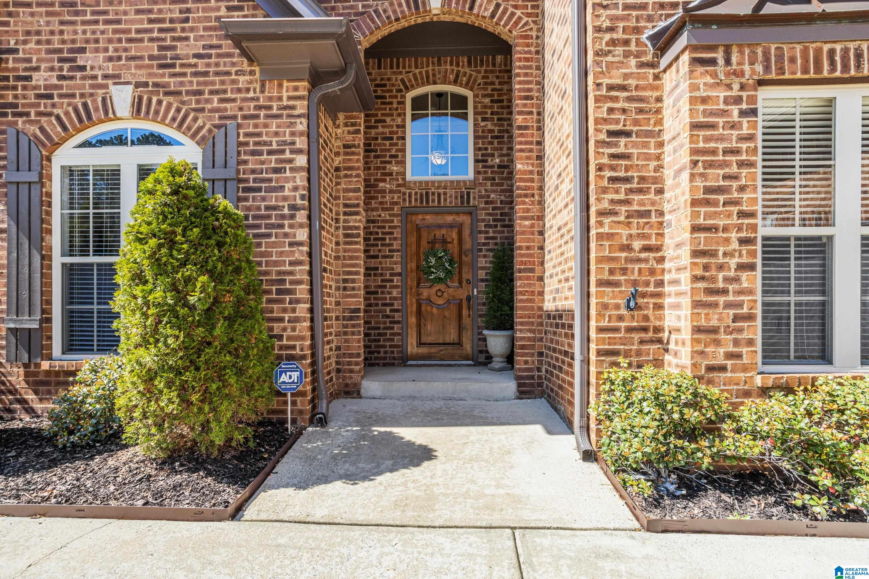 1340 Caliston Way Pelham, AL 35124 - Photo 2 of 41
