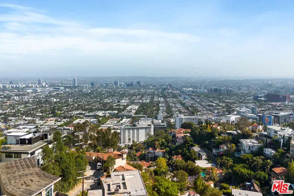 $18,000 | 8435 Franklin Avenue, West Hollywood, CA 90069