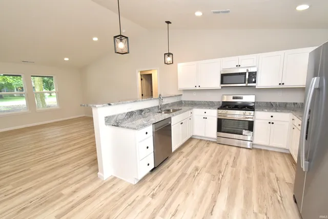 $258,500 | 1010 East 8th Street, Fowler, IN 47944