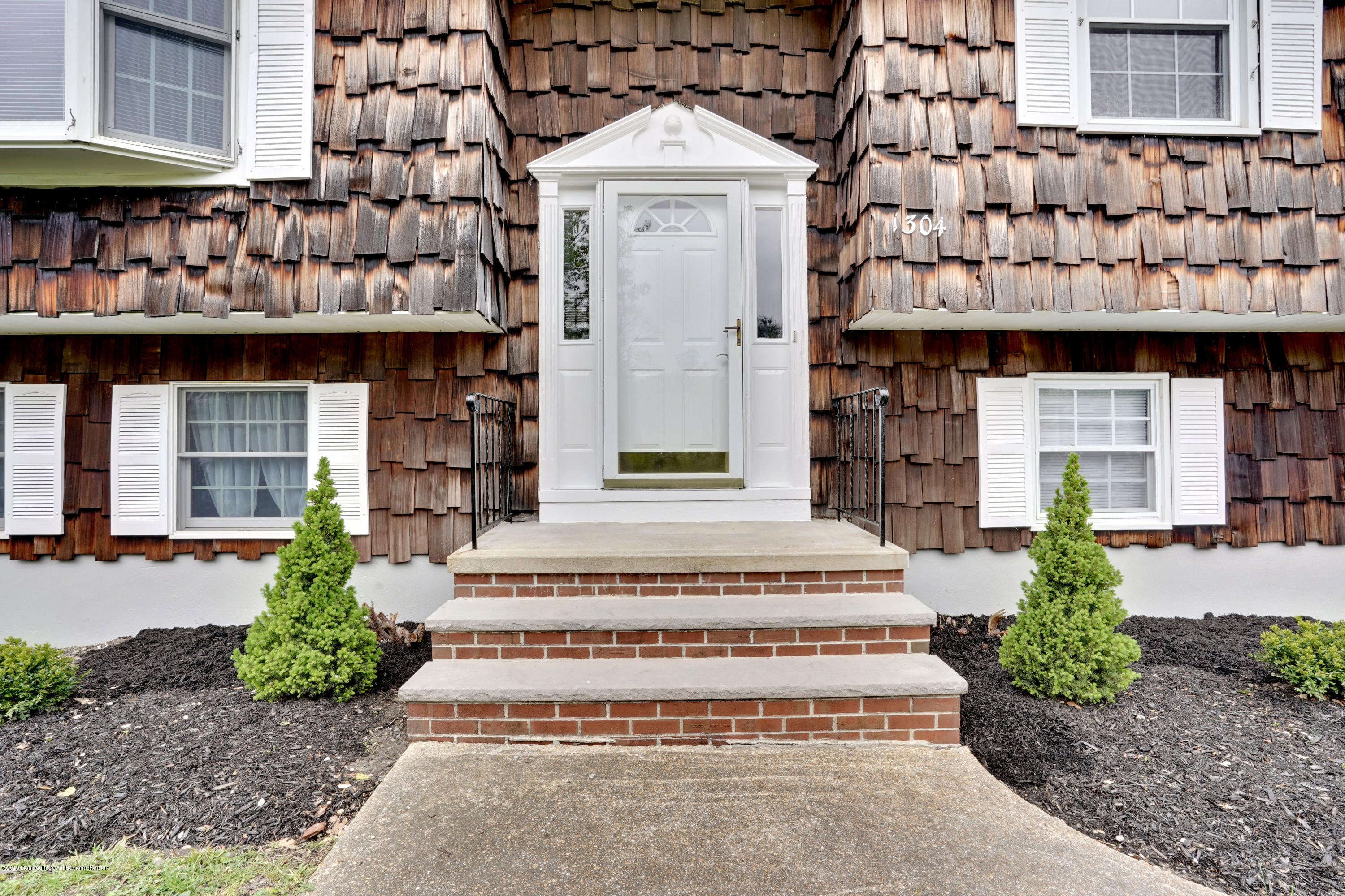 1304 Wedgewood Road Spring Lake, NJ 07762 - Photo 13 of 59 016_mjb00396-mjb00400