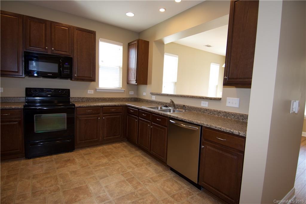 613 Potter Place Road Fort Mill, SC 29708 - Photo 5 of 25