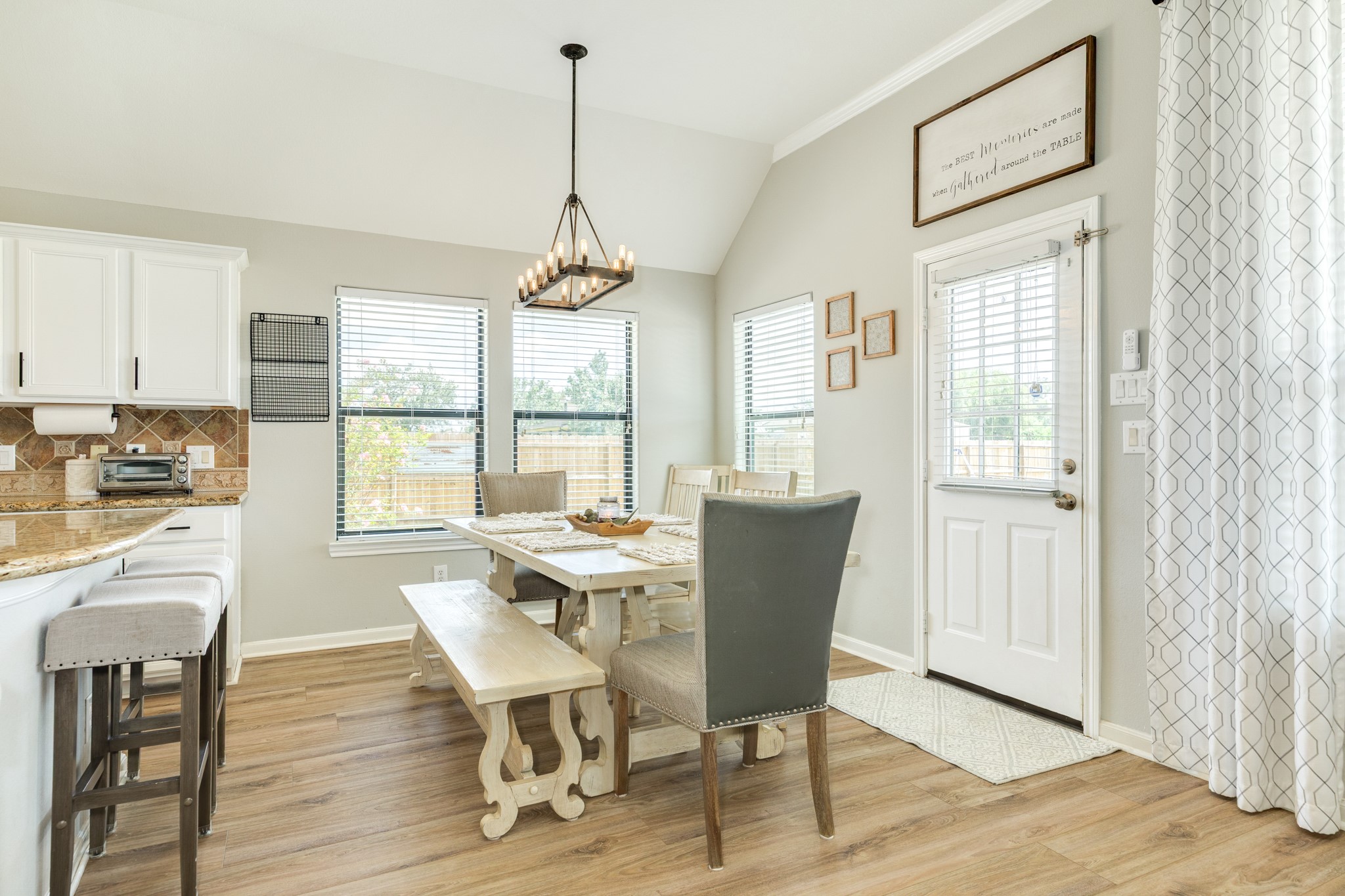 1503 Lakeland Circle Rosharon, TX 77583 - Photo 16 of 36