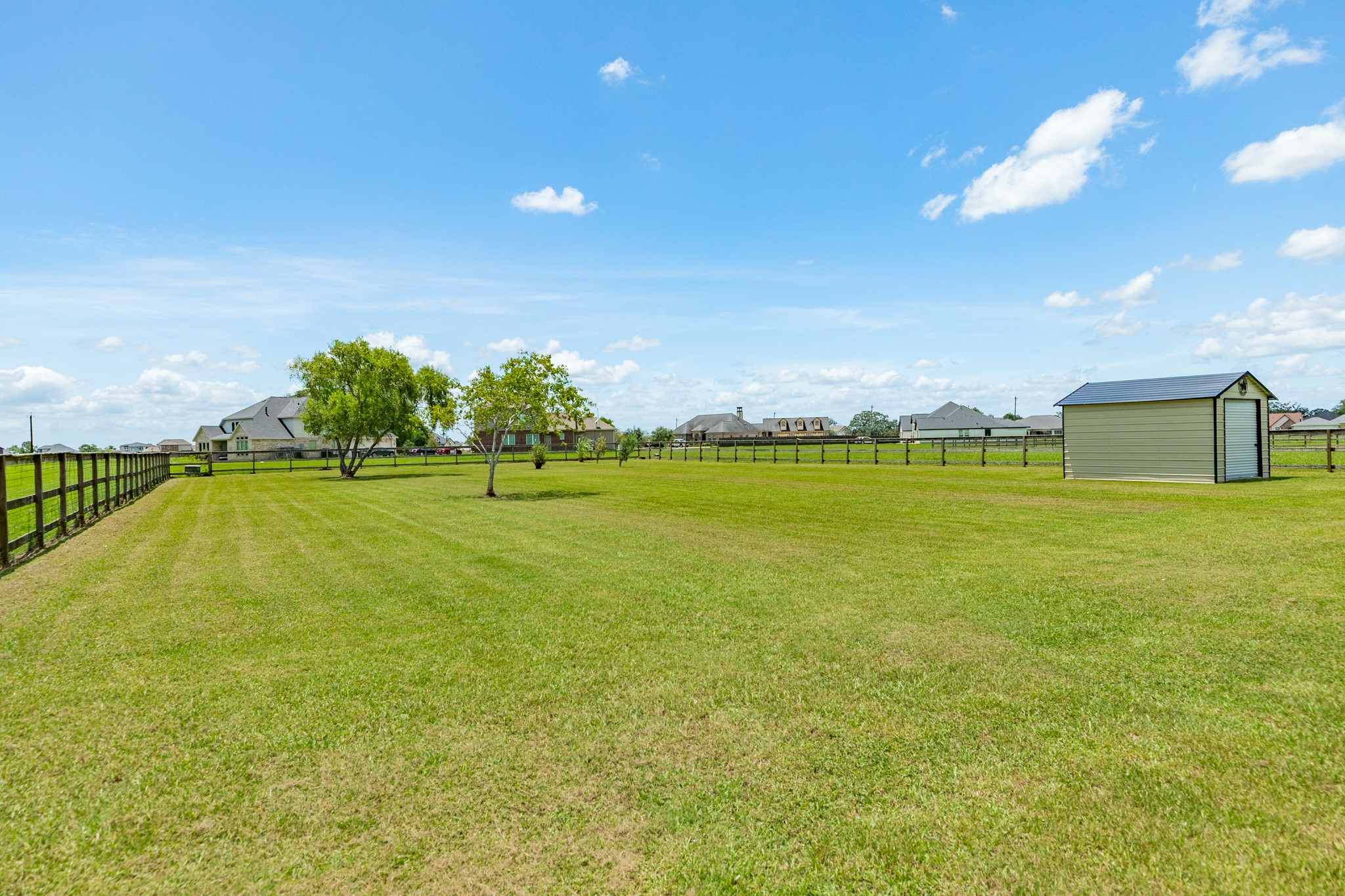 1503 Lakeland Circle Rosharon, TX 77583 - Photo 34 of 36