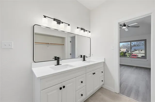 $350,000 | 1410 Ardmore Drive, Arlington, TX 76018