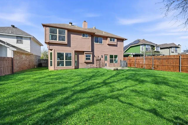 $350,000 | 1410 Ardmore Drive, Arlington, TX 76018