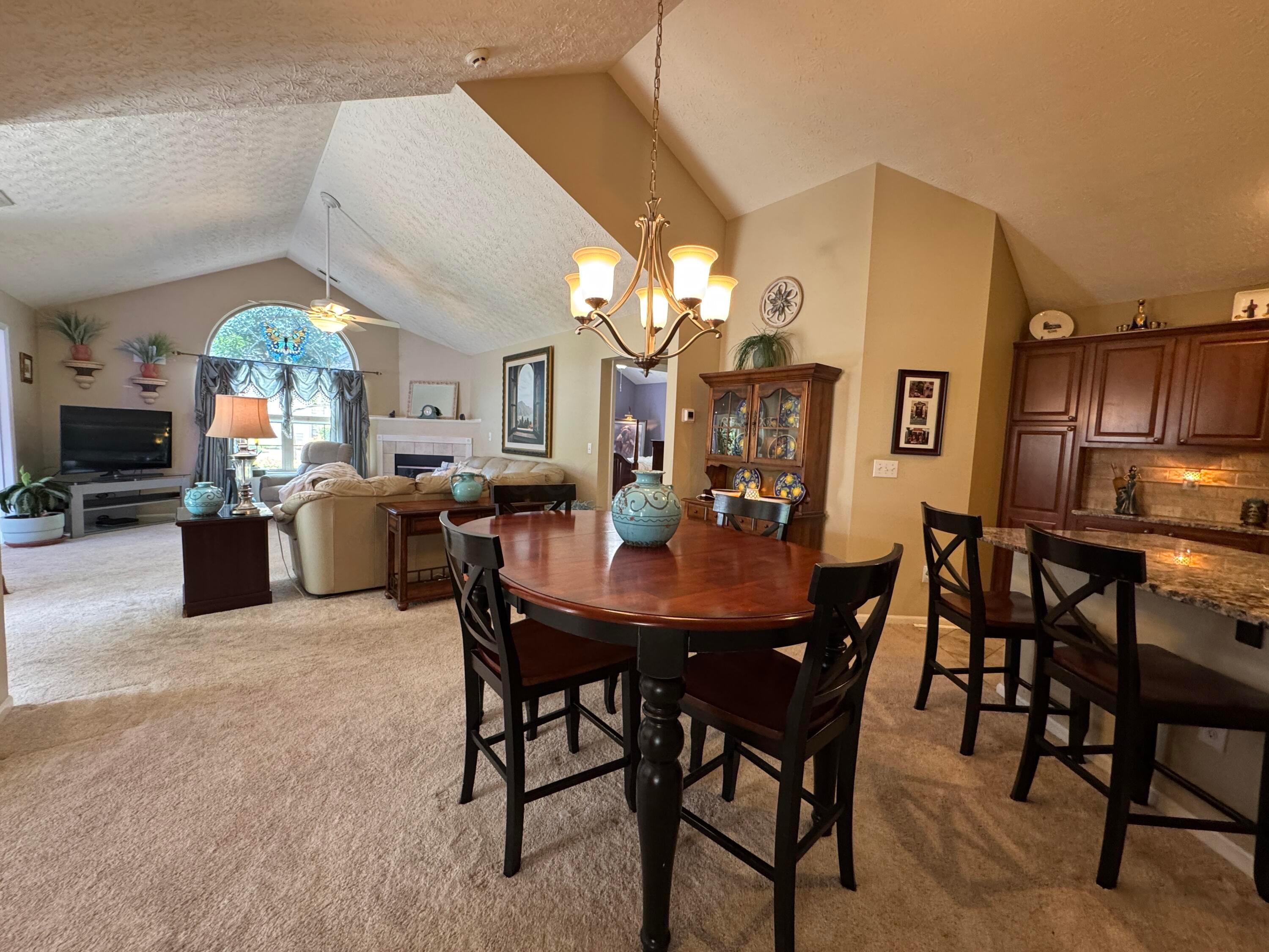752 Kingsmead Road Westerville, OH 43082 - Photo 19 of 50 Dining area - Video tour, youtube: 752 Kingsmead Rd Westerville