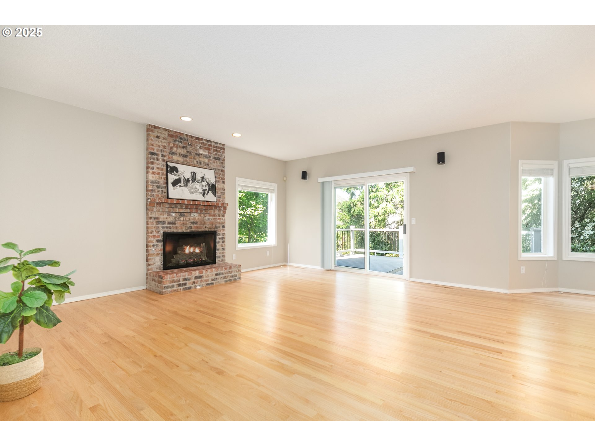 2011 Northwest New Hope Court Portland, OR 97229 - Photo 21 of 48