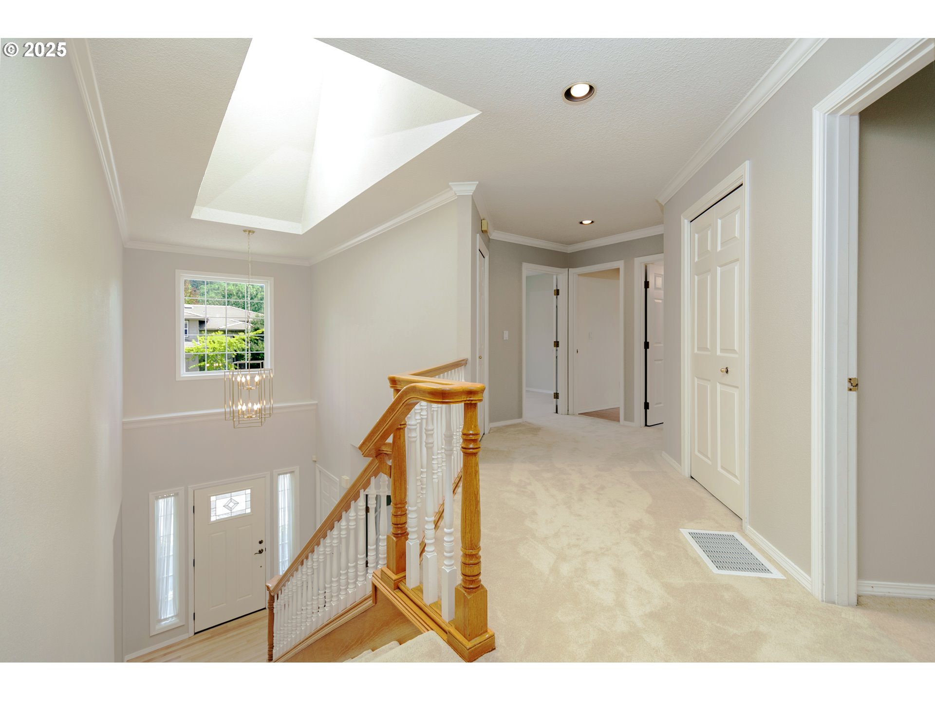 2011 Northwest New Hope Court Portland, OR 97229 - Photo 28 of 48