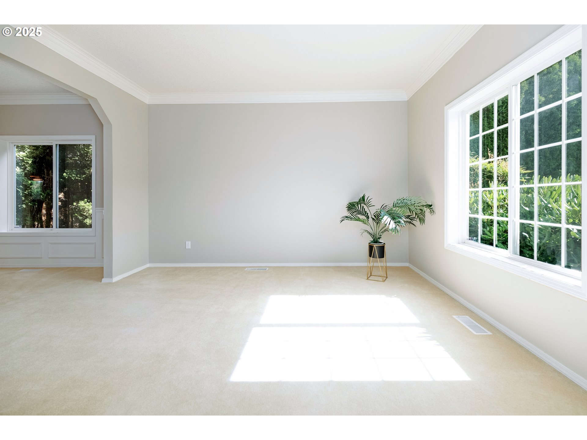 2011 Northwest New Hope Court Portland, OR 97229 - Photo 5 of 48