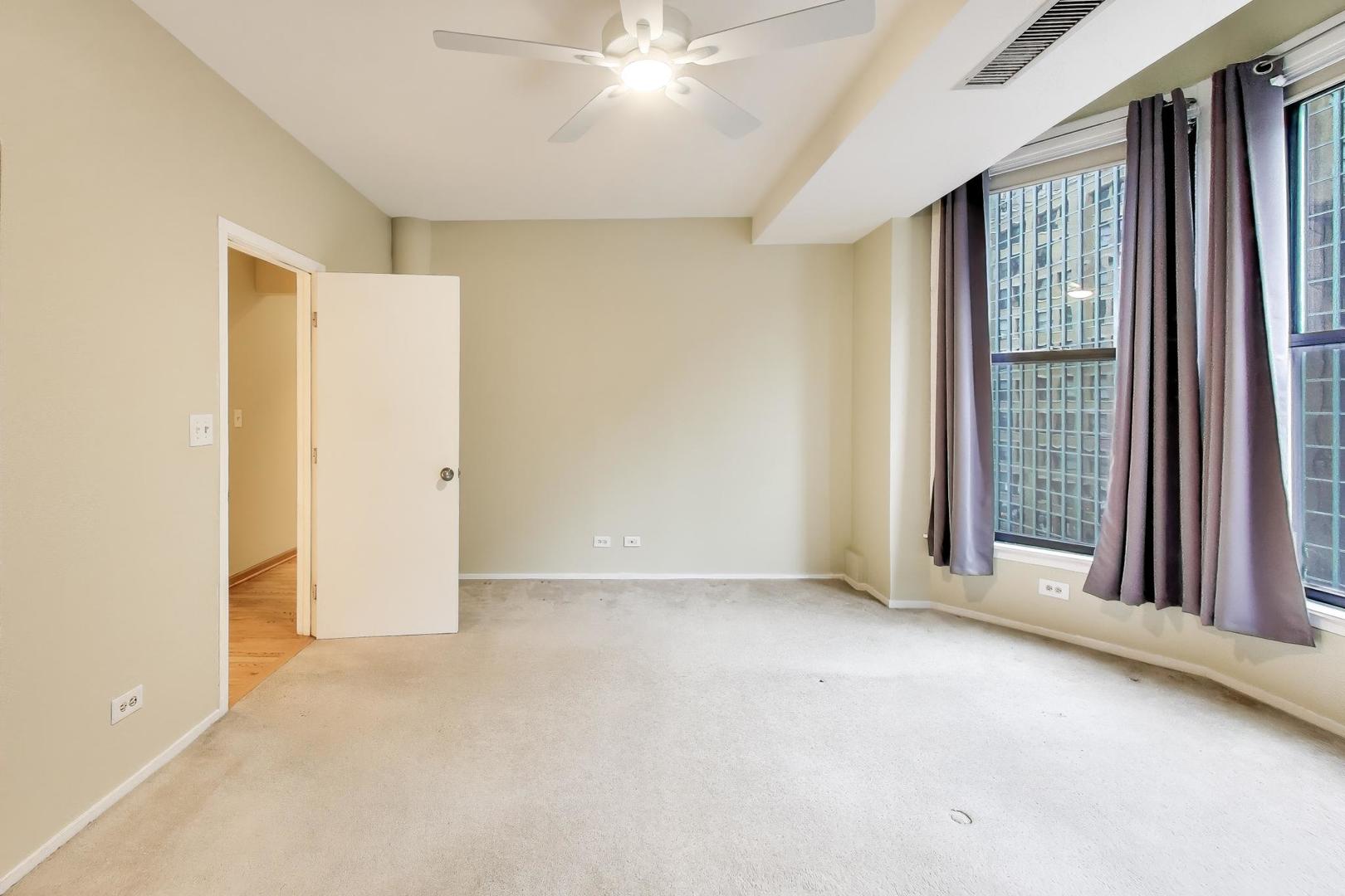 431 South Dearborn Street, Unit 909 Chicago, IL 60605 - Photo 11 of 17