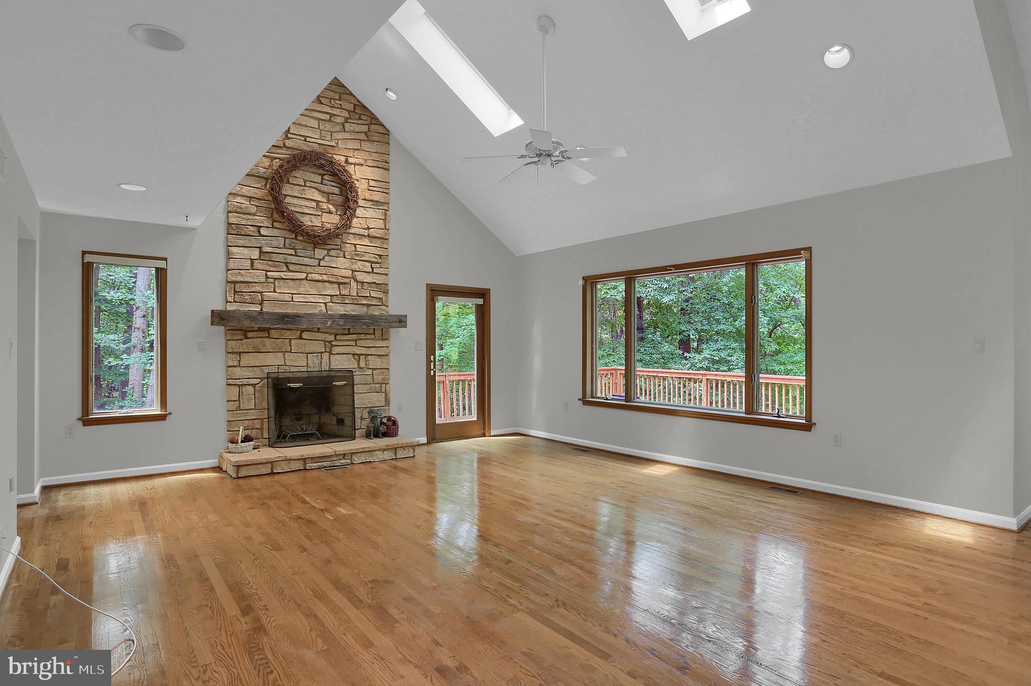 995 Gorsuch Road Westminster, MD 21157 - Photo 2 of 51 Gallery Image 2