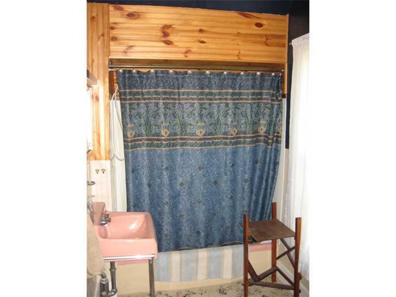 706 Augusta Road Winslow, ME 04901 - Photo 7 of 21 Bathroom. Two full baths. One on...
