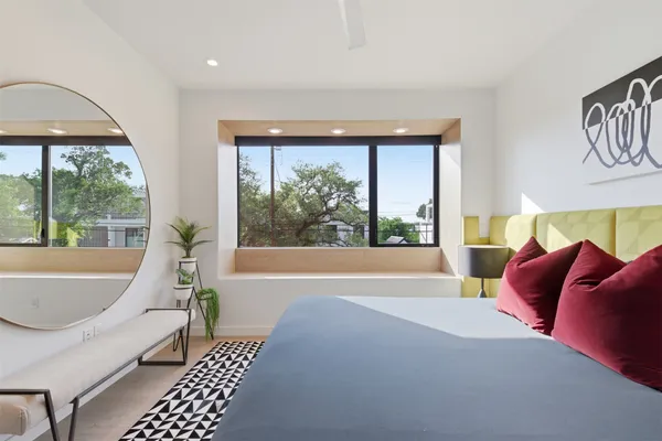 $1,525,000 | 917 West James Street, Unit 1, Austin, TX 78704