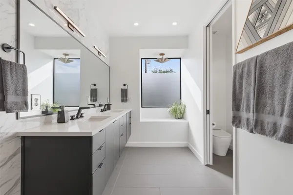 $1,525,000 | 917 West James Street, Unit 1, Austin, TX 78704