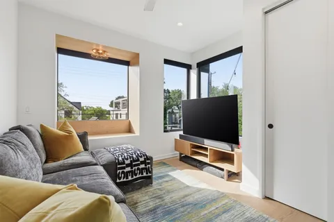 $1,525,000 | 917 West James Street, Unit 1, Austin, TX 78704