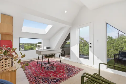 $1,525,000 | 917 West James Street, Unit 1, Austin, TX 78704