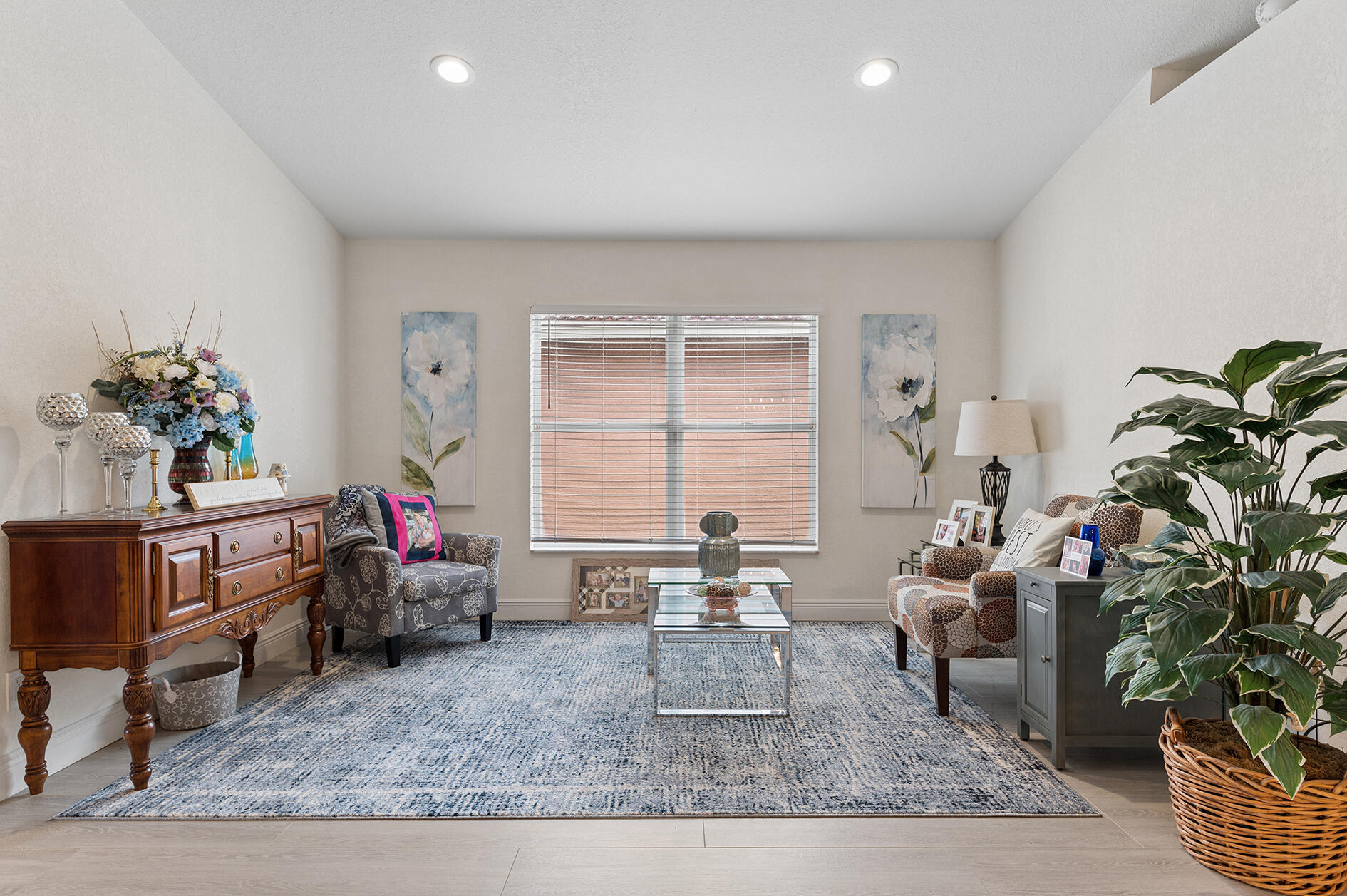 12142 Roma Road Boynton Beach, FL 33437 - Photo 12 of 41 LIVING AREA
