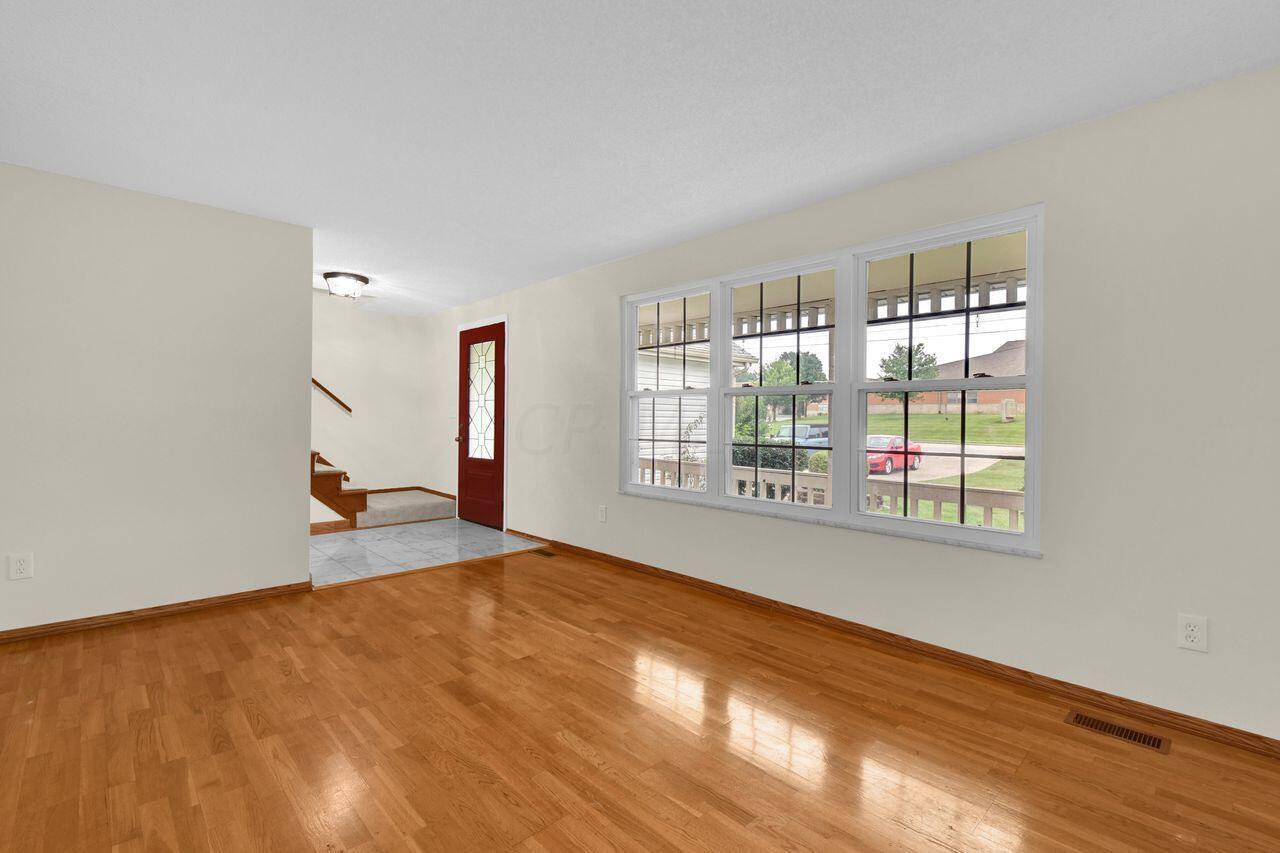 12383 Harmon Road Pickerington, OH 43147 - Photo 8 of 36 F