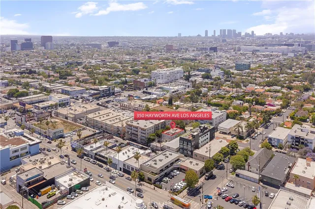 $2,495,000 | 350 North Hayworth Avenue, Los Angeles, CA 90048