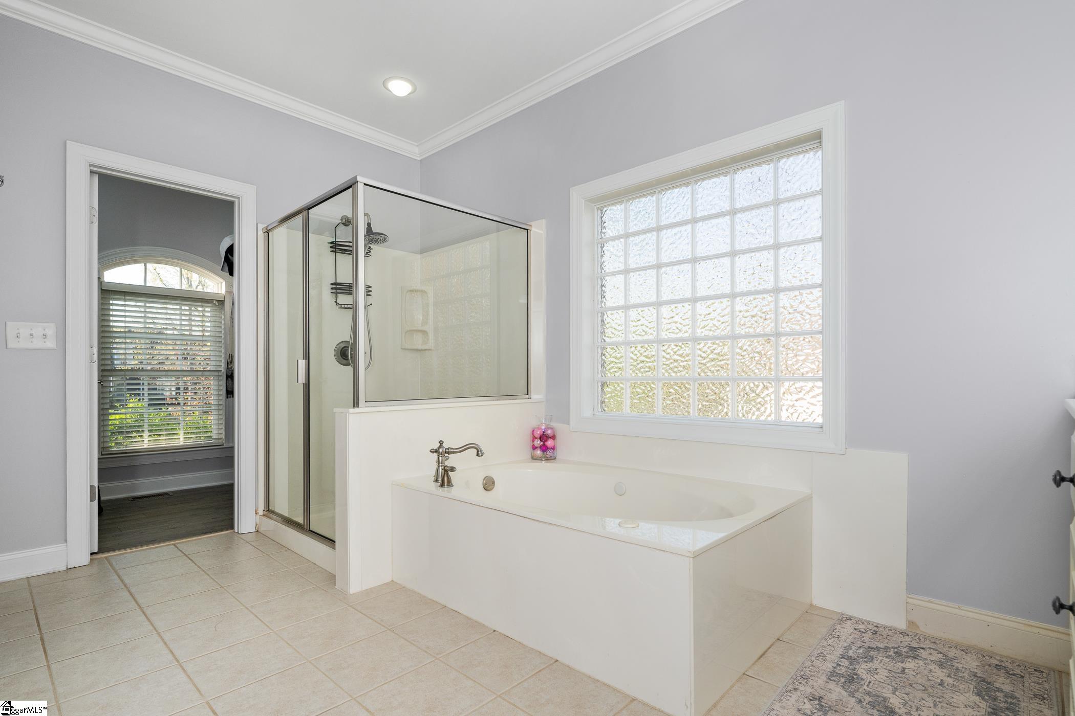127 Warren Drive Easley, SC 29640 - Photo 24 of 49