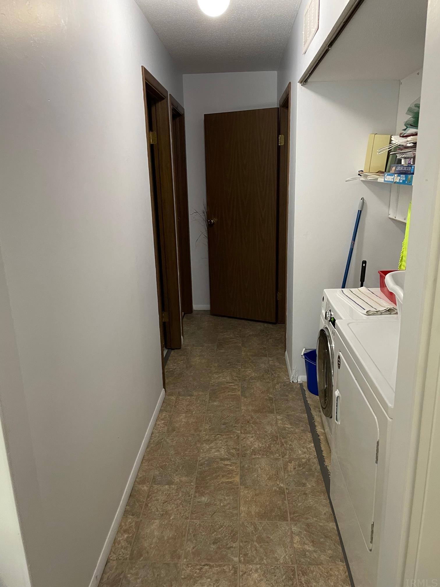 2096 East Sycamore Drive Rochester, IN 46975 - Photo 21 of 24 Gallery Image 21
