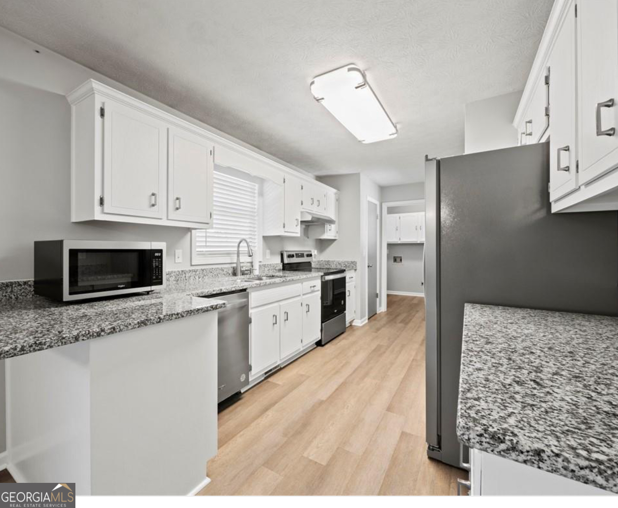 2948 Colony Court Gainesville, GA 30507 - Photo 8 of 16