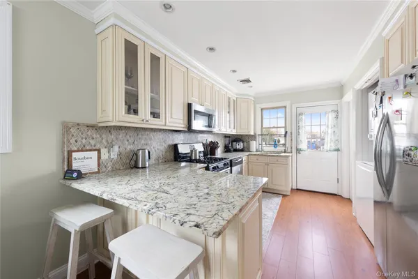 $515,000 | 1137 Washington Place, Baldwin, NY 11510