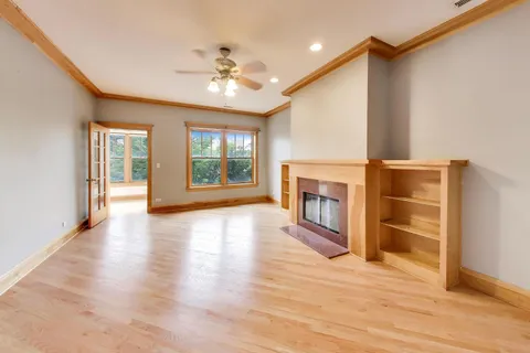 $419,000 | 6741 North Sheridan Road, Unit 2S, Chicago, IL 60626