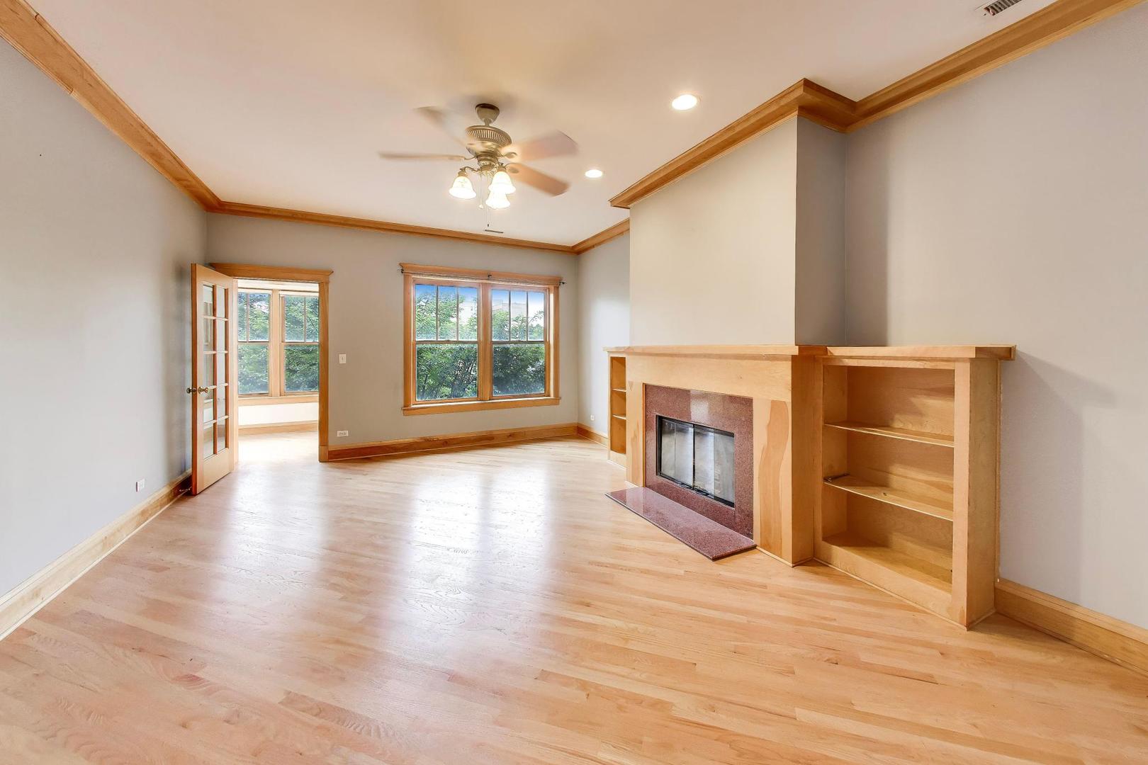 6741 North Sheridan Road, Unit 2S Chicago, IL 60626 - Photo 2 of 35