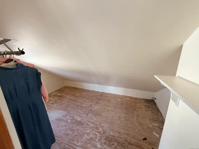 $679,999 | 33 Assisi Way, Norwalk, CT 06851