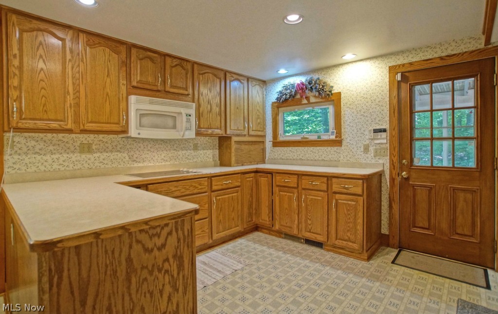 12154 Concord Hambden Road Painesville, OH 44077 - Photo 10 of 25