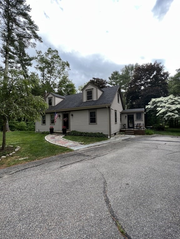 183 Beeden Road Westport, MA 02790 - Photo 2 of 33 Gallery Image 2