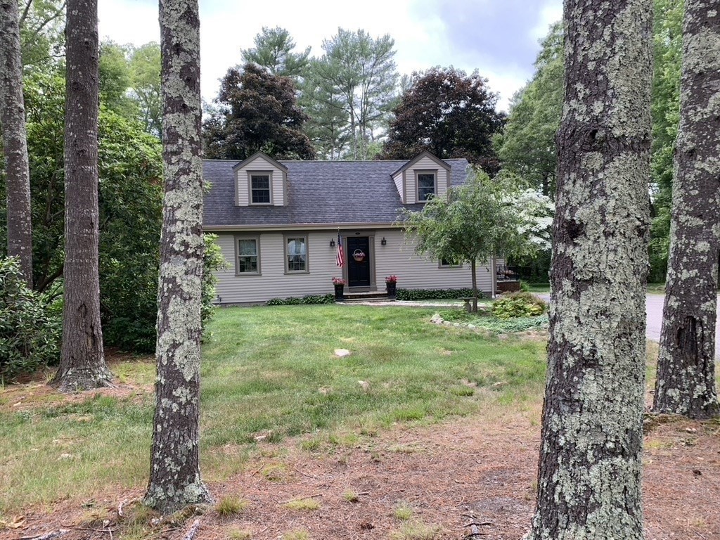 183 Beeden Road Westport, MA 02790 - Photo 3 of 33 Gallery Image 3