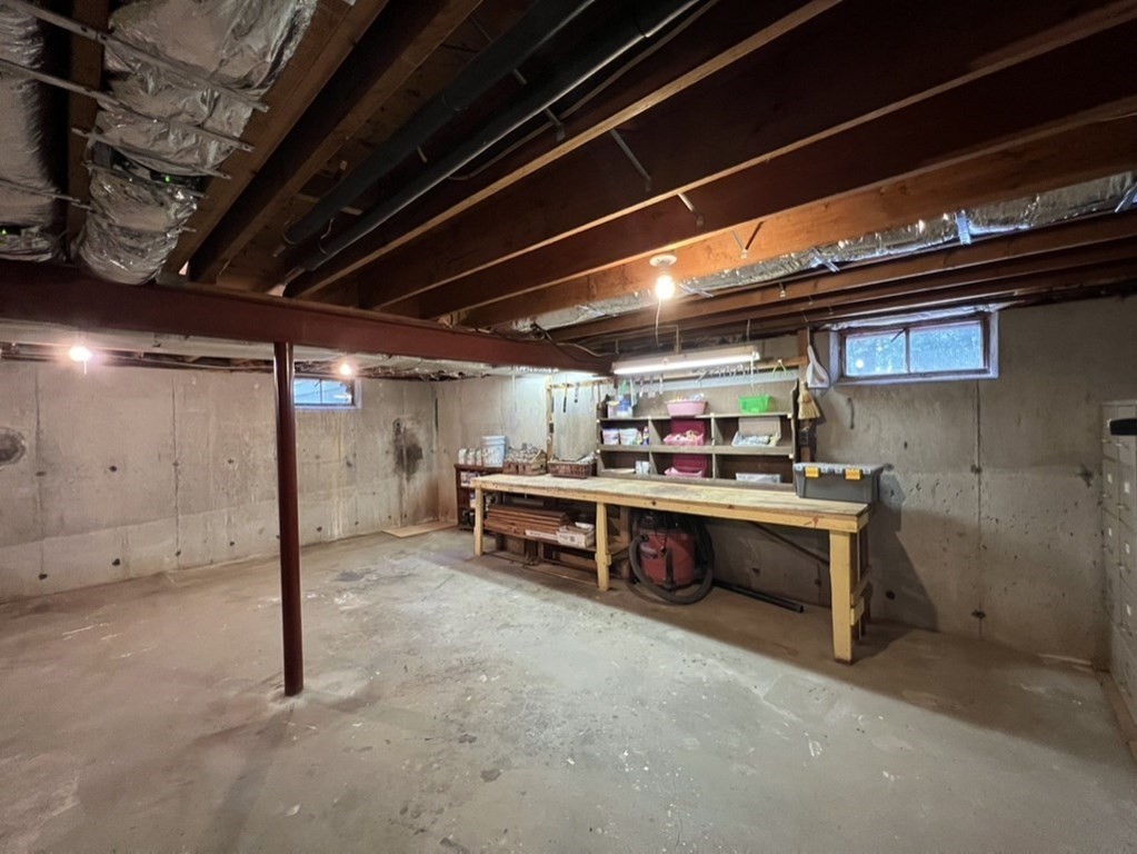 183 Beeden Road Westport, MA 02790 - Photo 32 of 33 Gallery Image 32