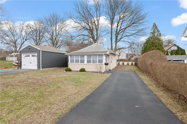 $99,900 | 513 West Filbert Street, East Rochester, NY 14445