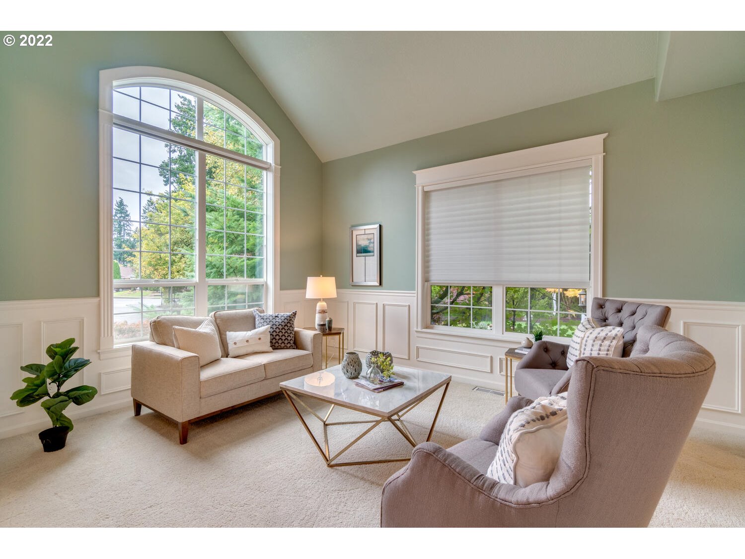 17496 Southwest 105th Avenue Tualatin, OR 97062 - Photo 3 of 28 a living room with furniture and a large window